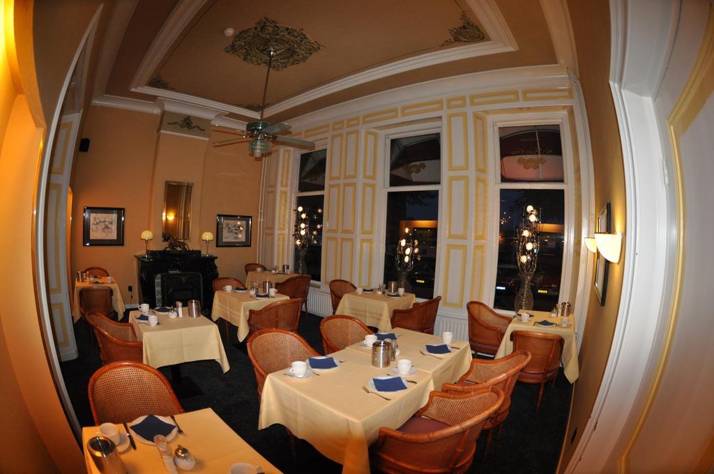 Budget Hotel Le Beau Rivage Middelburg Exteriör bild
