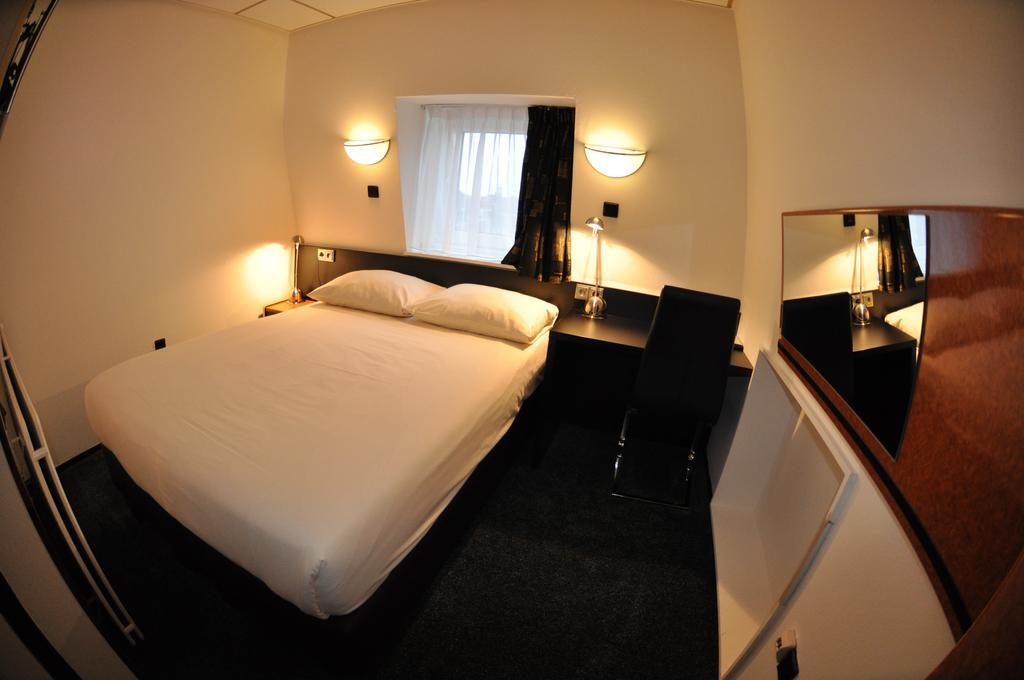 Budget Hotel Le Beau Rivage Middelburg Rum bild
