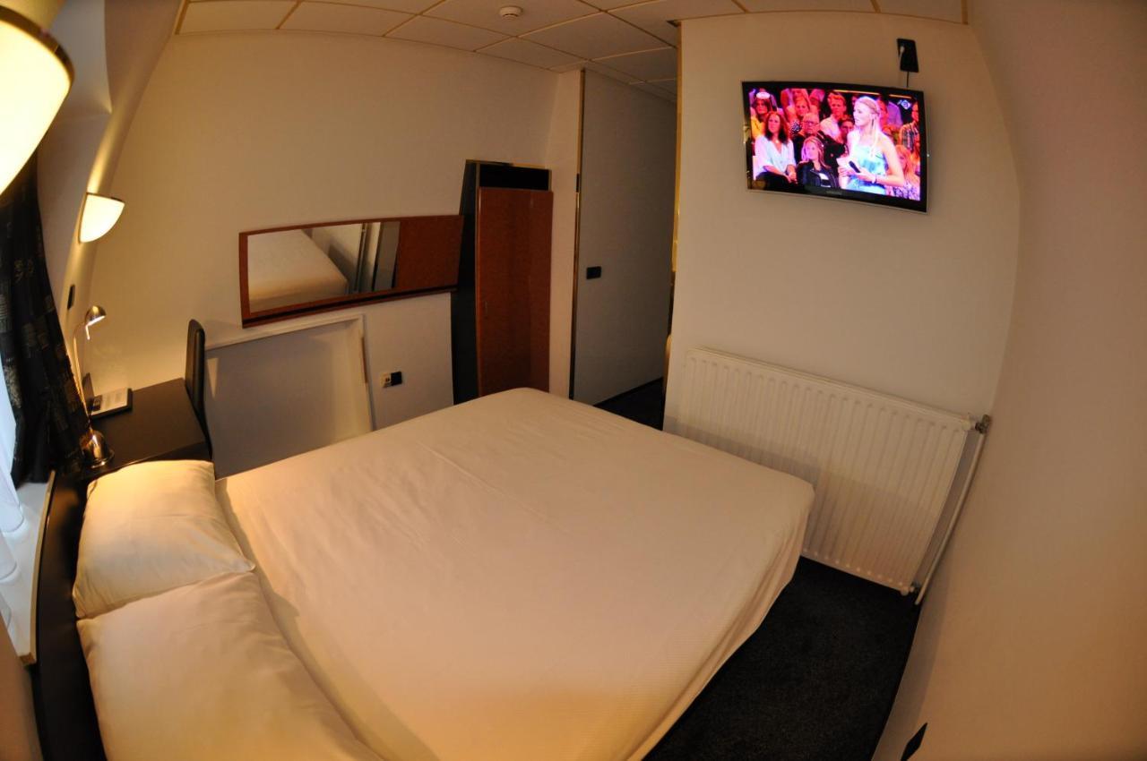 Budget Hotel Le Beau Rivage Middelburg Exteriör bild
