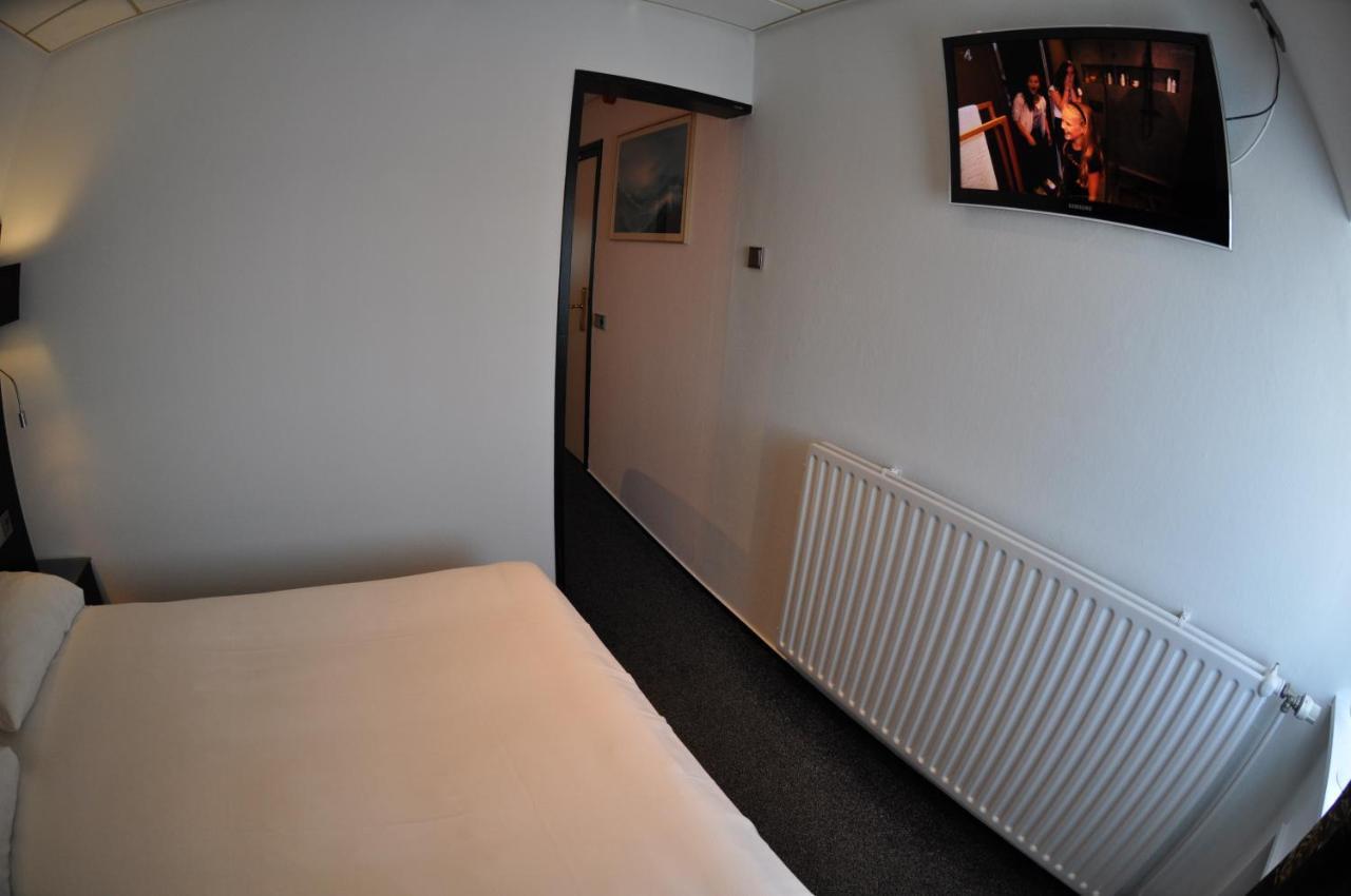 Budget Hotel Le Beau Rivage Middelburg Exteriör bild