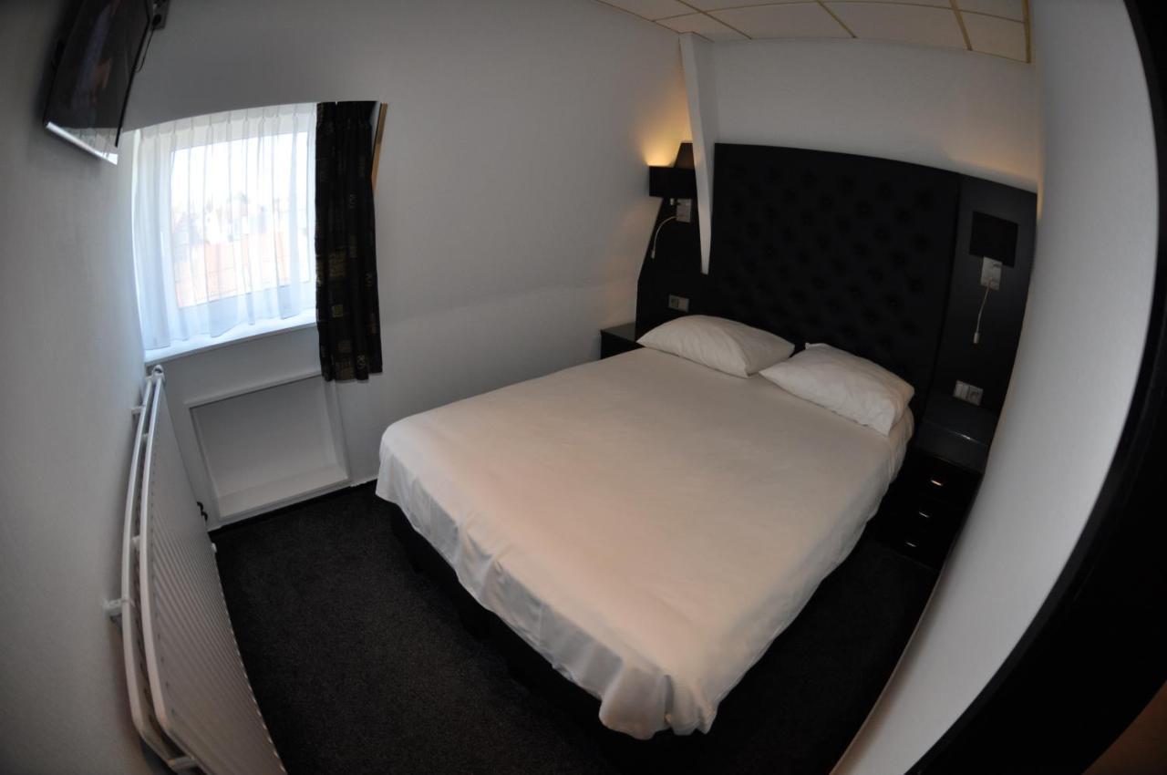 Budget Hotel Le Beau Rivage Middelburg Exteriör bild