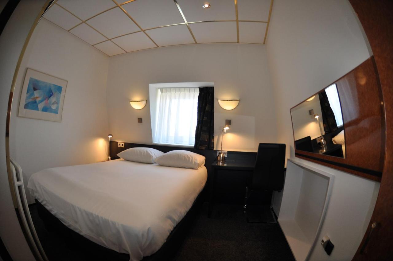 Budget Hotel Le Beau Rivage Middelburg Exteriör bild