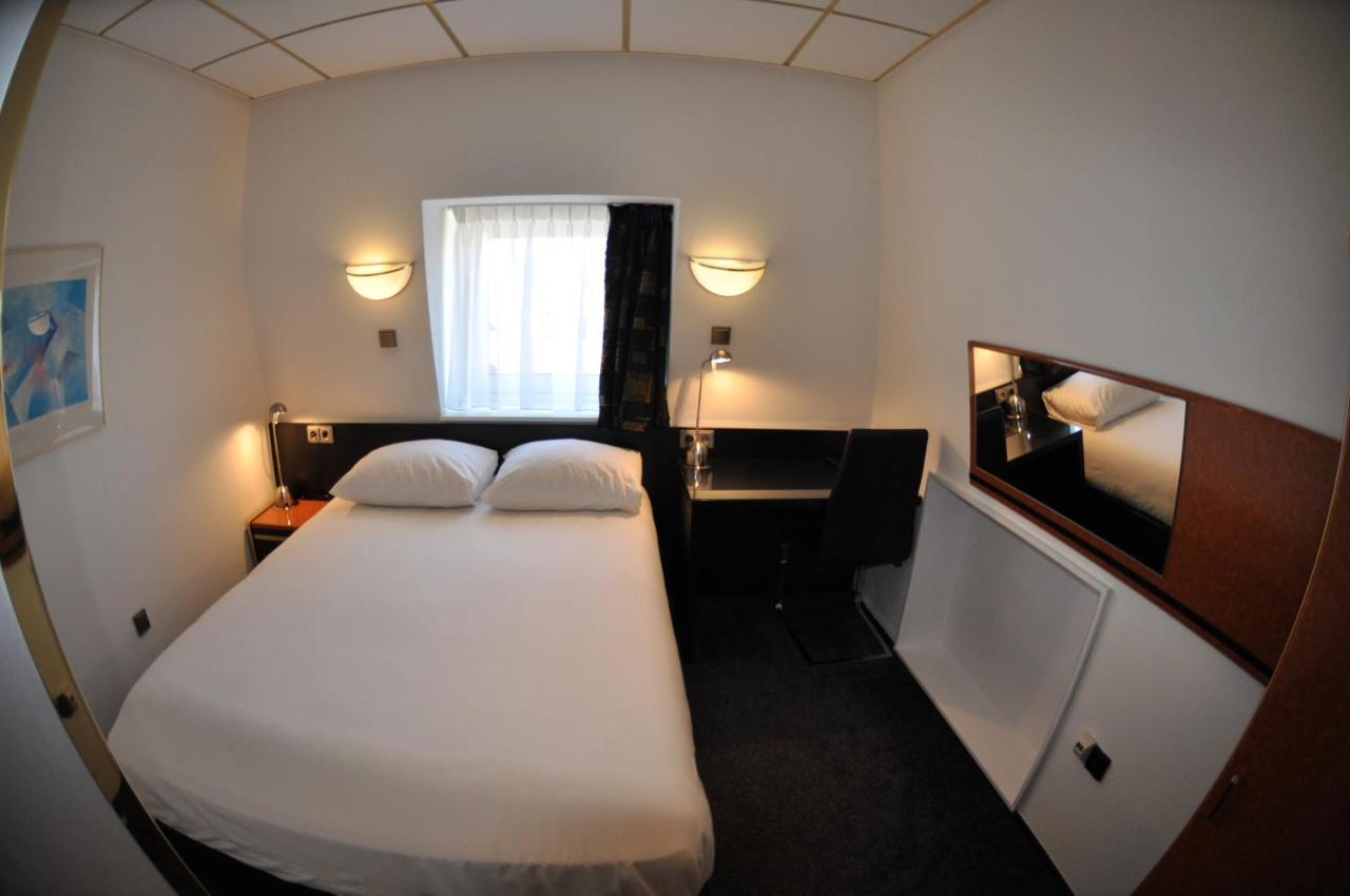 Budget Hotel Le Beau Rivage Middelburg Exteriör bild