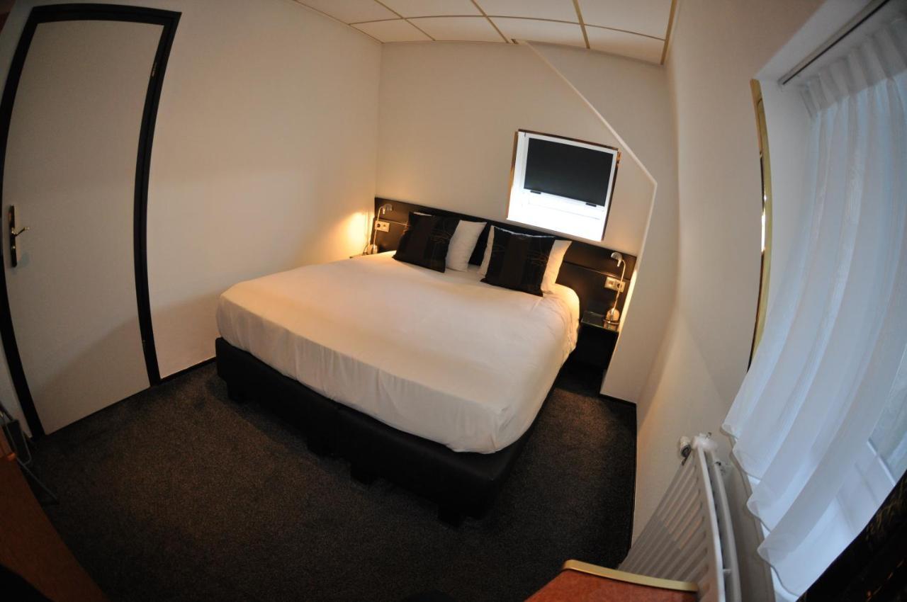 Budget Hotel Le Beau Rivage Middelburg Exteriör bild