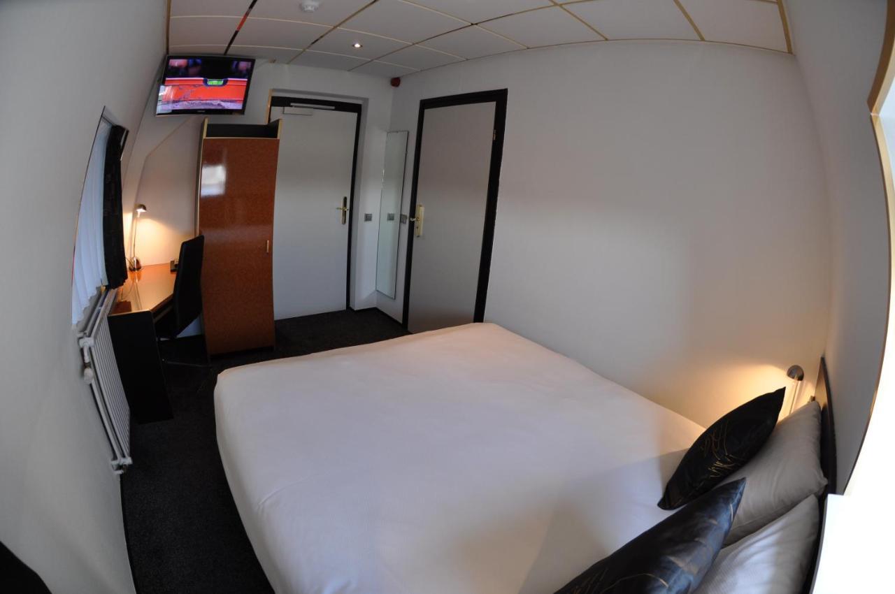 Budget Hotel Le Beau Rivage Middelburg Exteriör bild
